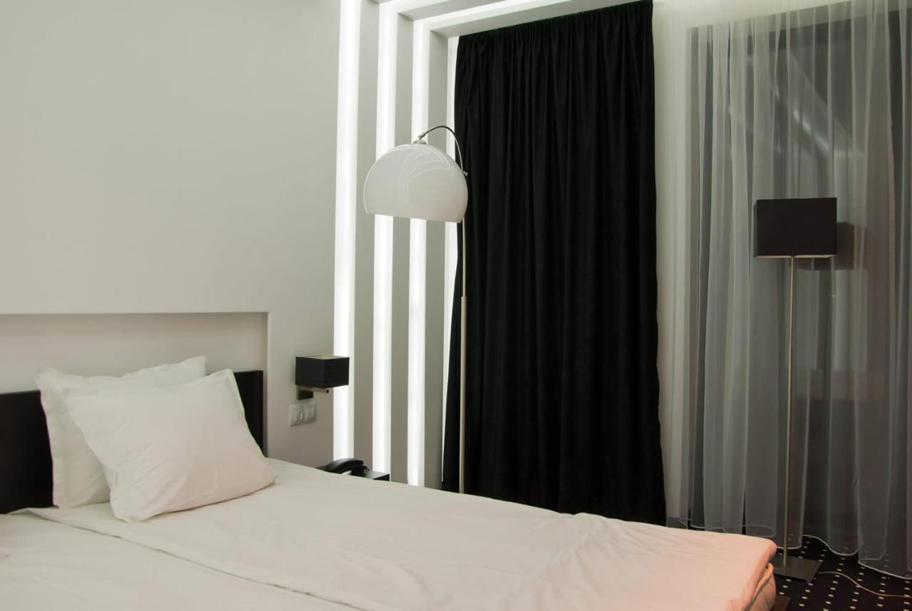 Hotel Fashion - Free Parking Sofia Exteriör bild